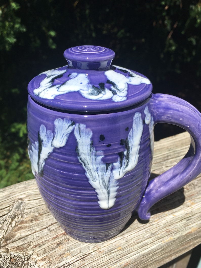 large covered mug, larkspur image 4