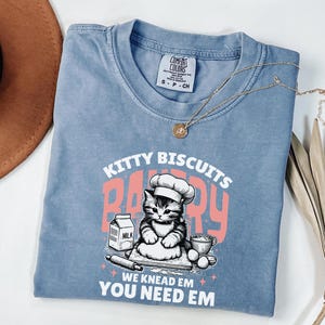 Shirt Funny Kitty Biscuits Bakery - Comfort Colors Cat Owner T-shirt