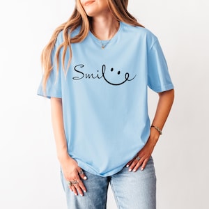 Gildan Smile T Shirt, Positive Shirt, Be Happy T-Shirt, Smile Face Tee, Motivational Shirt, Positivity Gift, Happy Shirt, Graphic T-Shirt