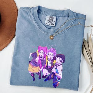 Comfort Colors ® Kpop Demon Hunters Shirt, Huntrix Girl T-Shirt, Saja Boys Fan Gift, Mira Rumi Joey, Demon Hunter Merch, Kpop Idol Group Tee