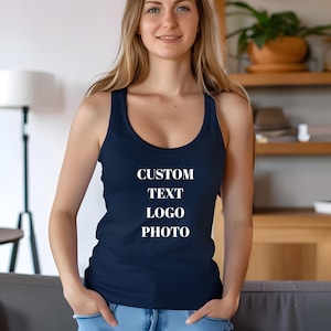 Gepersonaliseerde training racerback tanktop - aangepast gymshirt, vochtafvoerende, sneldrogende atletische tank, sportkleding voor dames, next level 1533