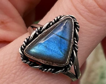 Triangle Labradorite 925 Sterling Silver Ring | Boho Statement, Artisan Southwestern Style Jewelry, Size 8
