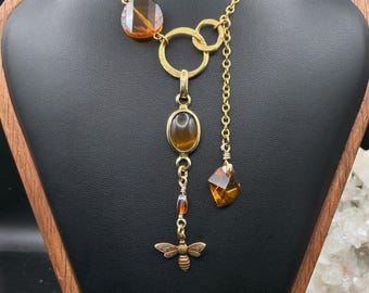 Melissae – Vintage Golden Bee Necklace – 14k Gold Plated, Boho Luxe Nature-Inspired Artisan Charm Necklace