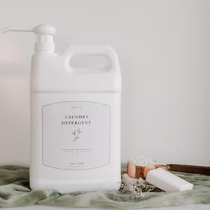 Natural Liquid Laundry Detergent | Handmade for Sensitive Skin Safe Organic Detergent Pump