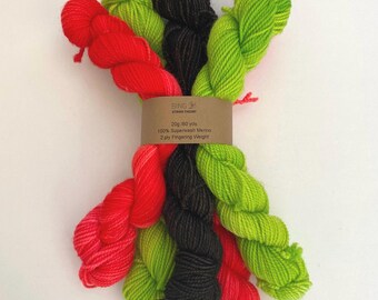 Bright Hand Dyed mini bundle | 5 x 20g Fingering minis | 100% Superwash Merino 2 ply yarn | 100g total weight