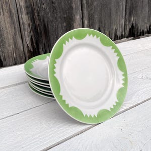 Vintage Riga porslinstallrik | Sovjetisk grönmönstrad fat, dekor från mitten av århundradet