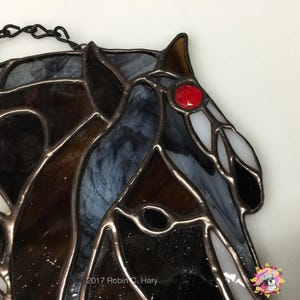 Spirit Horse suncatcher- Brown- jewel close up.