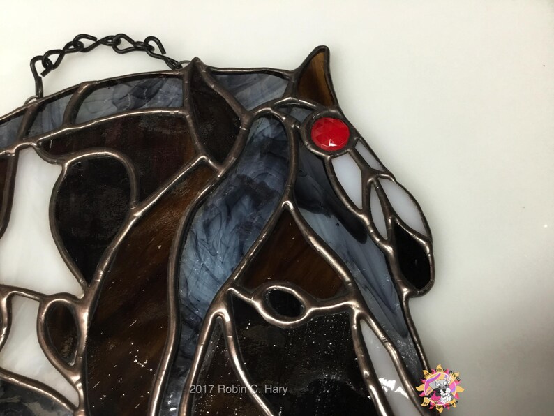 Spirit Horse suncatcher- Brown- jewel close up.
