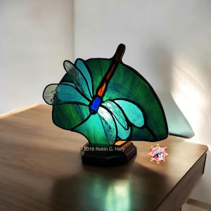 Dragonfly Handmade Stained Glass Lamp