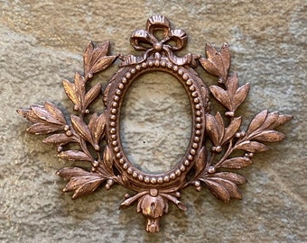 Patina Filigree Finding Vintage Large French Frame Stamping made of a Coppery Brass Framex Stamping