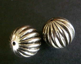 15mm Fluted Silver Vacuum Plated Plastic Beads with Antiquing to Show Off the Detail, Buy more and Save