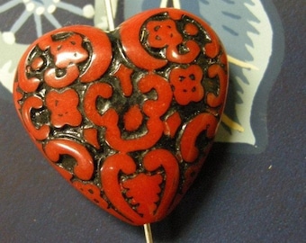 Cinnabar Plastic Hearts  25 mm (2)
