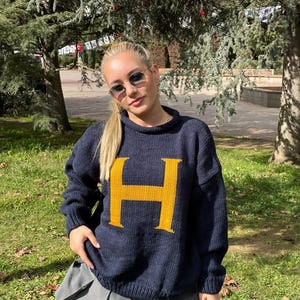 Suéter personalizado hecho a mano, regalo mágico con letras personalizadas, suéter de lana personalizado hecho a mano, jersey artesanal, suéter navideño para él y para ella.
