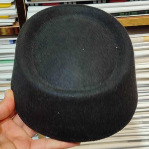 Handmade Black Velvet Moroccan Fez Hat: Traditional Tarboosh Headwear