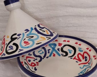 Ręcznie malowana marokańska ceramiczna tadżinowa misa do serwowania, ręcznie malowana tradycyjna ceramika
