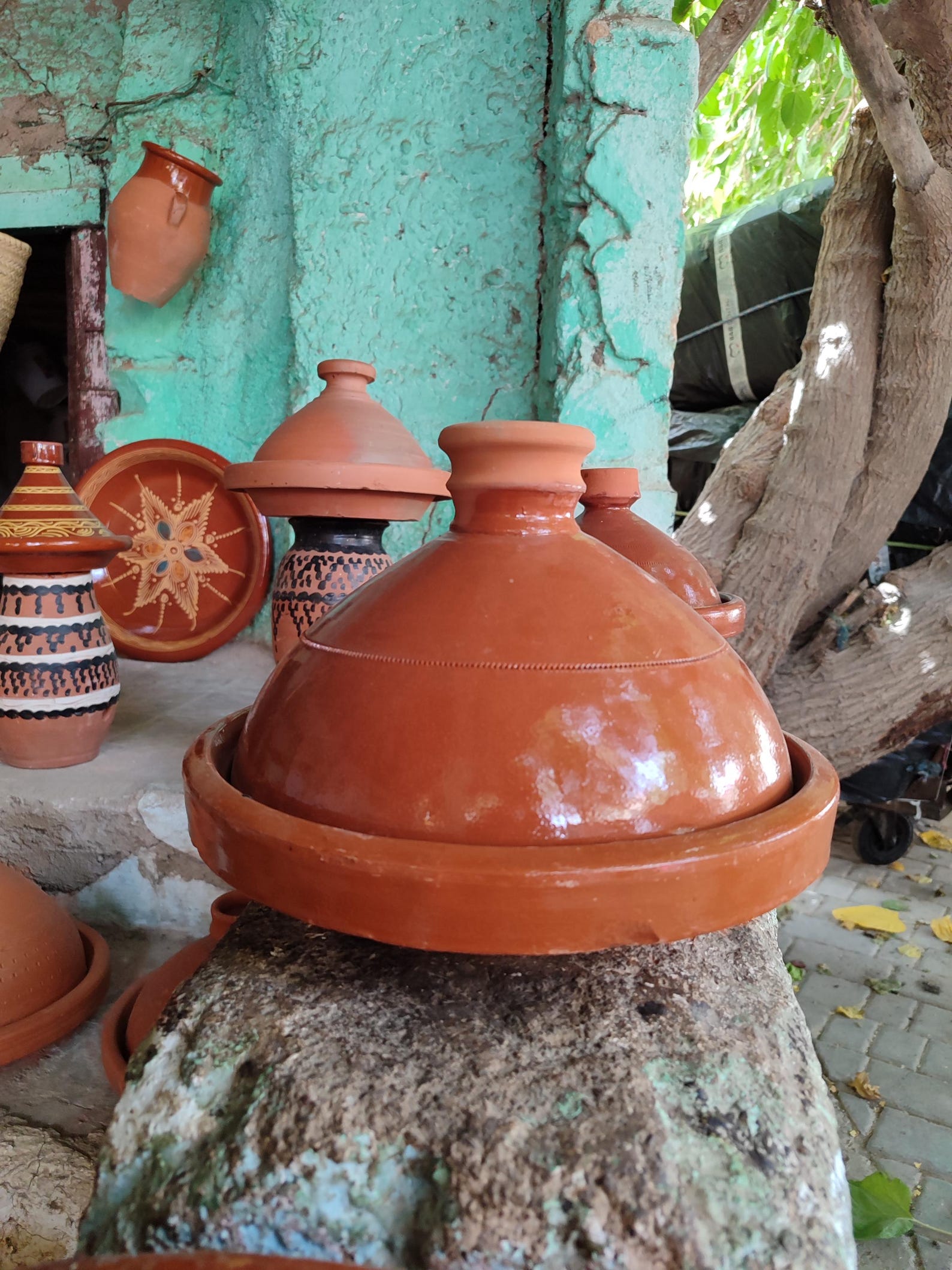 Handmade Moroccan Clay Tagine – Traditional Fez Cooking Pot — view 2
