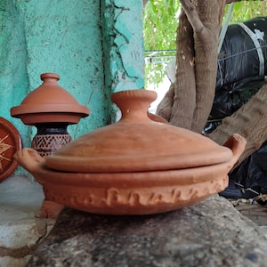 Unglazed Terracotta Tagine Pot: Authentic Moroccan Clay Cookware