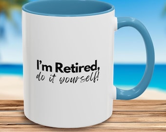 Rolig kaffemugg med citat om pensionering: Humoristisk present till pensionär (300 ml och 450 ml)