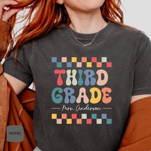 Custom Third Grade checkered Teacher Shirt, 3rd Grade Teacher Gift, Third Grade Teacher Appreciation Gift, Elementary School T-shirt