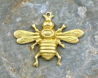 4 brass BEE jewelry pendants. Raw brass stamping made in the US. 33mm x 25mm (T32)
