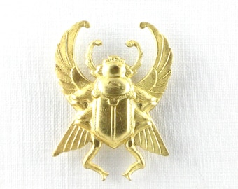 1 large SCARAB beetle gold jewelry embellishment. Raw brass stamping made in US. 35mm x 25mm (FF12)