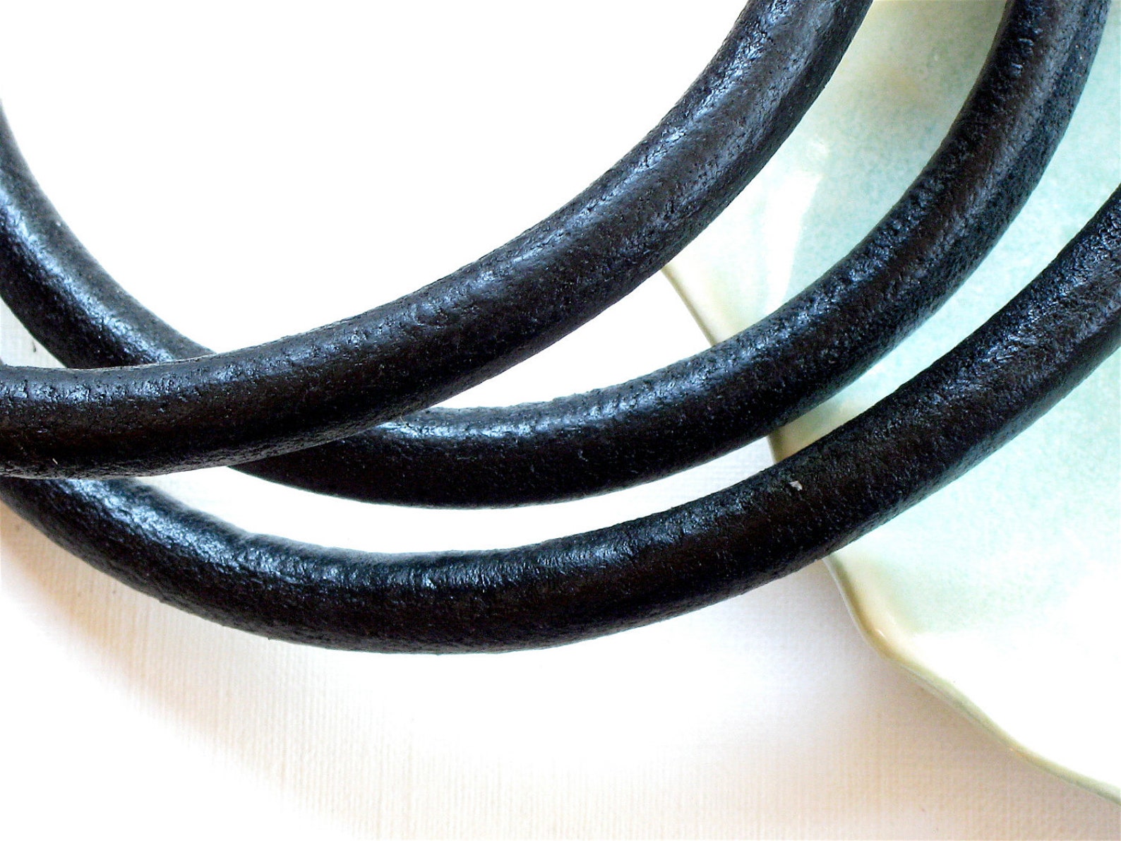 6mm Round Leather Cord in Black . 3 Feet . High Quality Using - Etsy