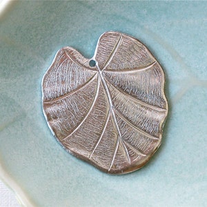 4 matte silver WaTER LILY LEAF jewelry pendant. Made in the US. 30mm x 27mm (S24)