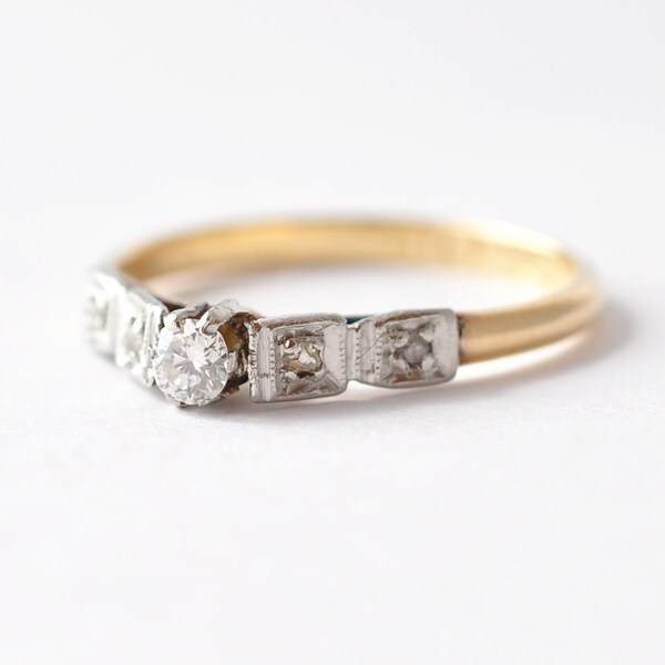 Engagement Rings for Women: 1930s Old Cut Diamonds, 18K Yellow Gold & Platinum, Size 5.25/5.5