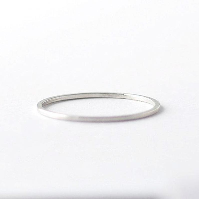 Flat Rectangular PT950 Square Edged Platinum Ring His and Hers Bands