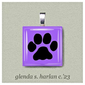 Hundepfote mit Violett oder Blau auf Glas Anhänger, Hundeliebhaber Schmuck, Hundemama Geschenk, Hundegeschenk für Sie, Hundeanhänger