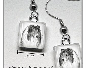 Kolczyki ze szkła Shetland Sheepdog Graphite Drawing Prezent dla miłośnika psów Sheltie Mom Jewelry