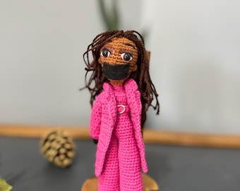 Handmade Michelle Obama-Inspired Crochet Doll – Inauguration Outfit, 8" with Stand