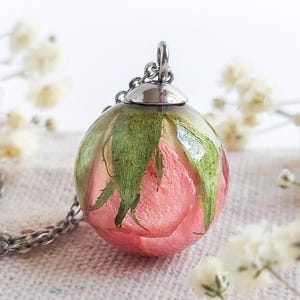 Pink flower necklace, Real rose necklace, Birthday gifts for girlfriend, Rosebud necklace, Real flower necklace, Rose resin necklace