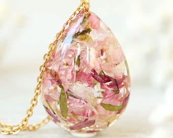 Collar de ramo de novia preservado, joyería de flores de resina, recuerdo de novia