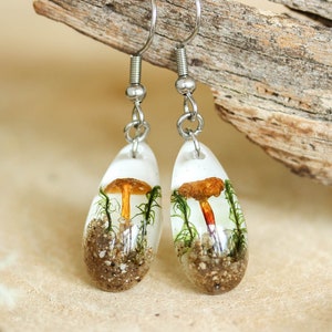 Botanical dangle earrings, Real mushroom earrings, Real plant earrings, Botanical jewellery, Terrarium mushroom earrings, Fairy earrings