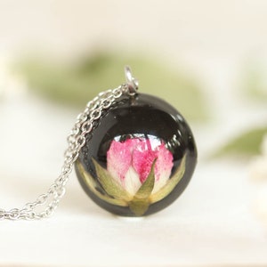 Small flower necklace, Preserved rose necklace, Round pendant necklace, Christmas gifts coworkers, Dried flower necklace, Rose resin jewelry