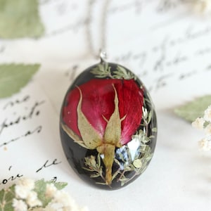 Pressed rose pendant necklace, Preserved flower necklace, Red rose necklace, Real leaf necklace, Rose lover gift for women, Pressed flower