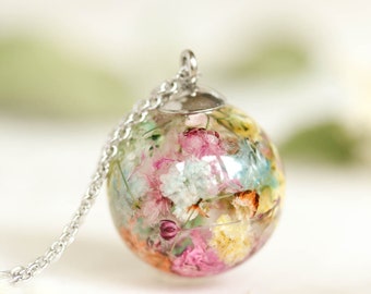 Floral pendant necklace, Real flower necklace, Baby&#39;s breath necklace, Pastel rainbow necklace, Birthday gift for her, Baby&#39;s Breath Jewelry