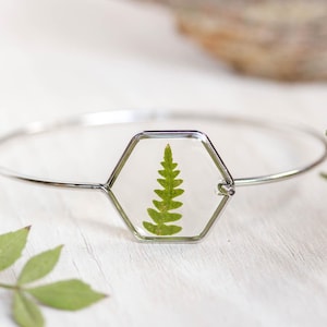 Hexagon bracelet, Pressed fern bracelet, Silver bracelet bangle, Botanical bracelet, Nature lover gift for women, Delicate silver jewelry