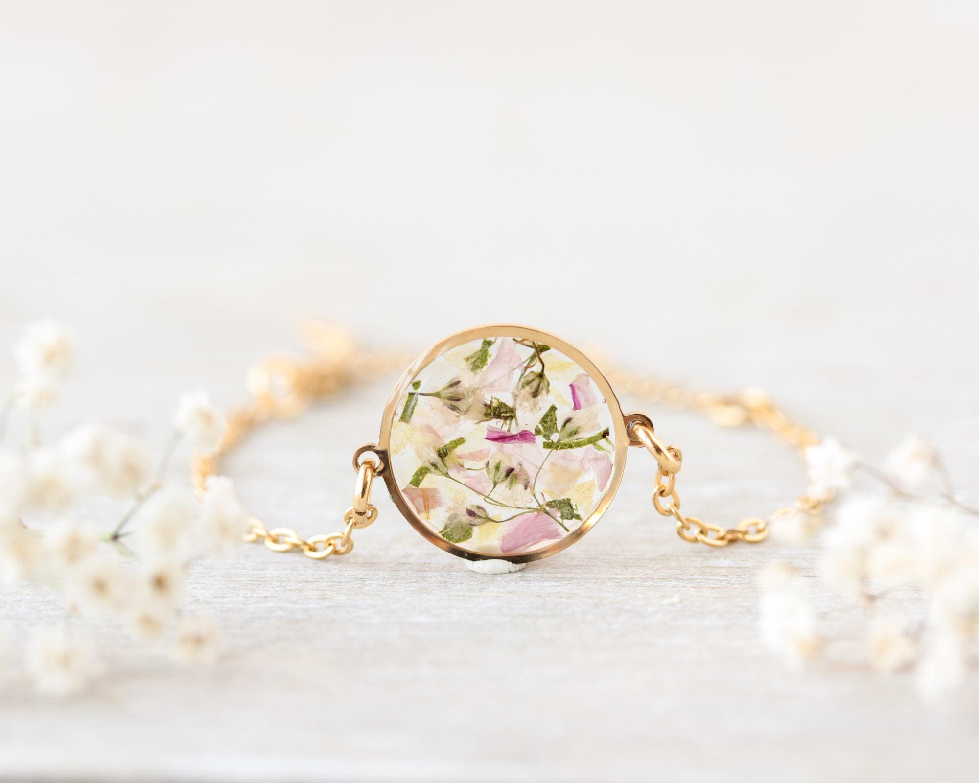 Preserved Bridal Bouquet Bracelet, Dried Flower Resin Jewelry, Wedding Keepsake bracelet, Custom Floral Gift, Unique bridal bouquet jewelry