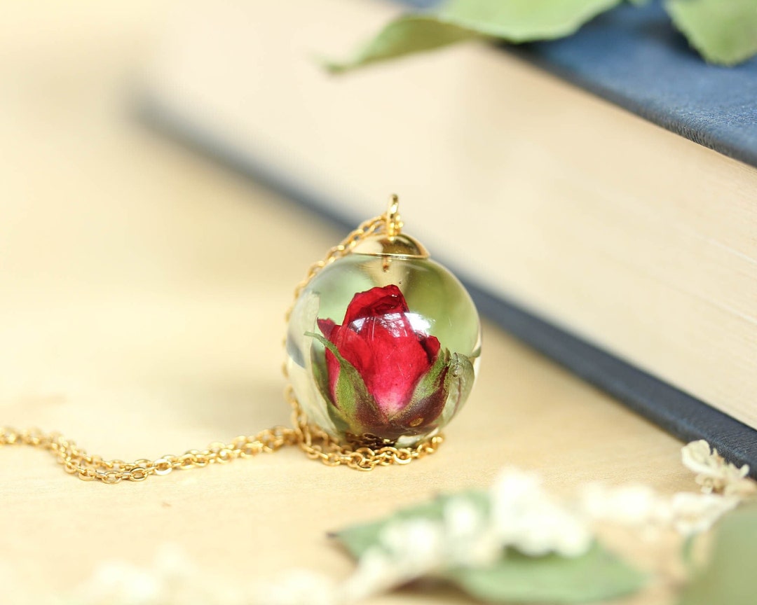宝石レッドバラネックレス 赤いバラのネックレス、本物の花の