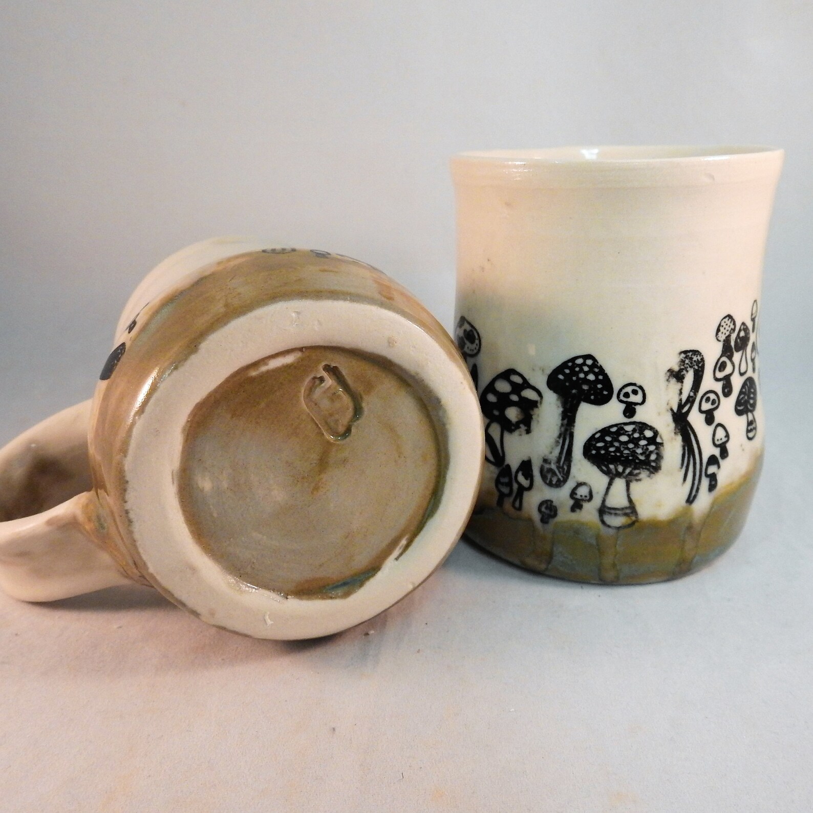 Mushroom Pottery Mugs White With Mushrooms Planted In Moss Etsy Il 1588xN.2951861900 7yh8