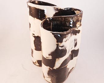 Handmade Ceramic Toothbrush Holder: Black & White Pottery Organizer