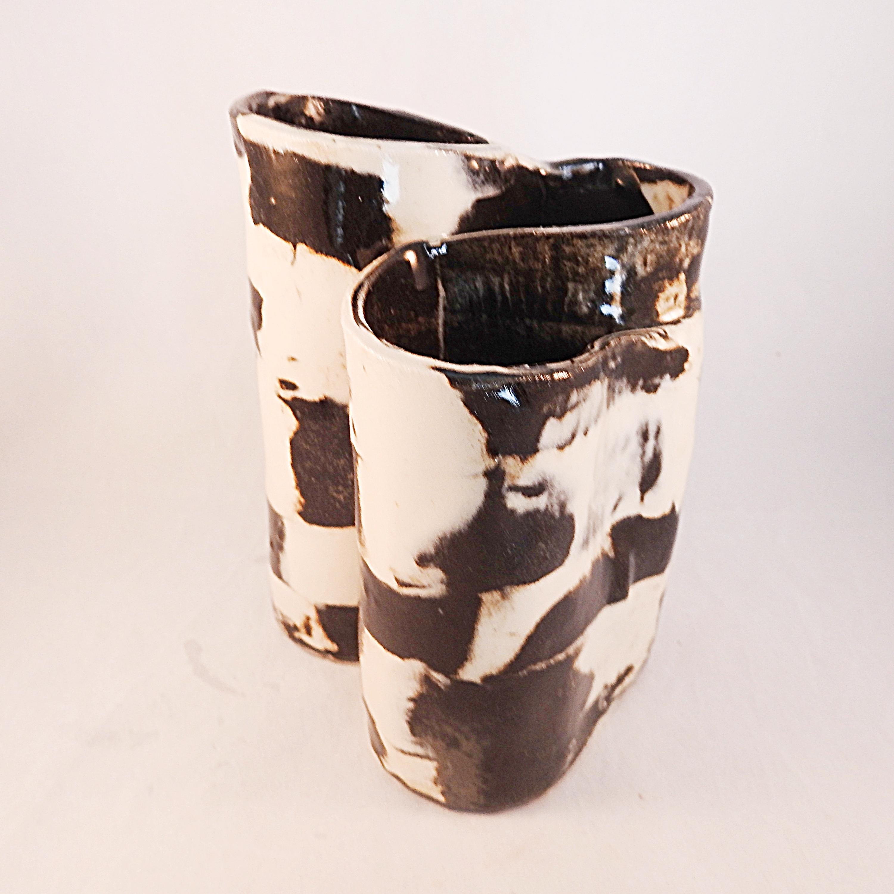 Handmade Ceramic Toothbrush Holder: Black & White Pottery Organizer