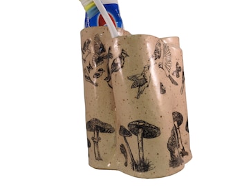 Toothbrush Holder With Mushrooms & Birds - Ceramic Pencil Holder