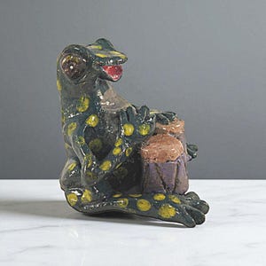 Ceramic Frog Sculpture: Bongo Player, Hand-Sculpted Cartoon