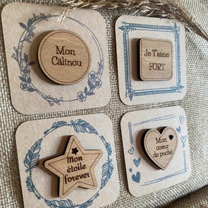 Customizable pocket hug, pocket hug in French, pocket gift, wooden heart hug. Personalized gift for mom, godmother