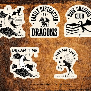 Crème en zwart vinyl gestanste droomstickers 3 x 3 inch boeken, draken, feeën en maan, duurzame stickersets