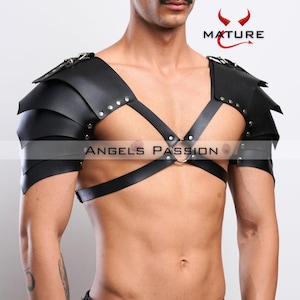 Men's Leather Chest Shoulder and Arm Harness, Male Chest Harness, Clubwear, Rave Clothing, Men's Harness, Arm Harness, Mens Chest Rig,