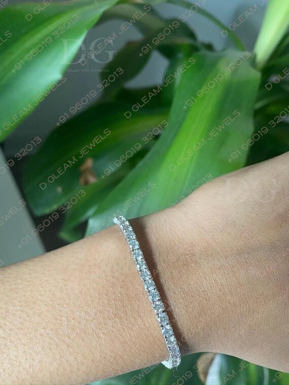 7カラット ダイヤモンド テニスブレスレット：14K ホワイトゴールド